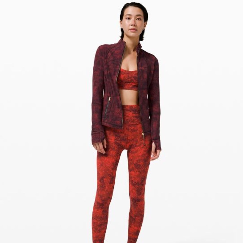 LULULEMON JACKET NULU LNY